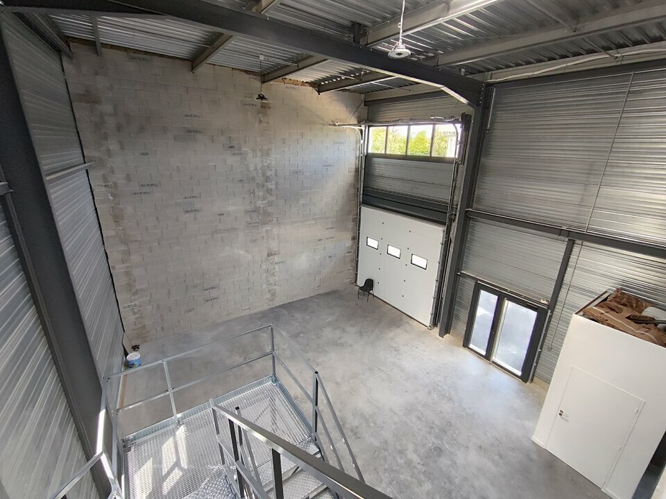 CBI PRO VENTE-LOCAL COMMERCIAL-BOURGOIN_JALLIEU-38