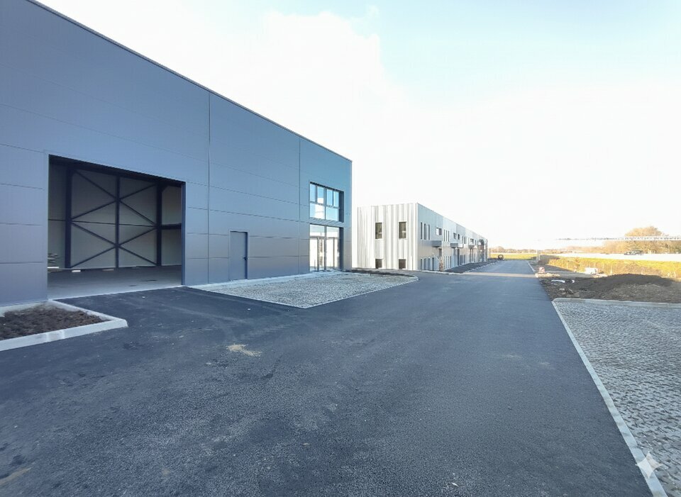 CBI PRO LOCATION-LOCAL D'ACTIVITE-BOURGOIN-JALLIEU-38