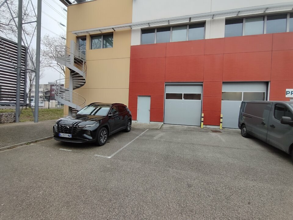 CBI PRO LOCATION-LOCAL D'ACTIVITE-SAINT_PRIEST-69