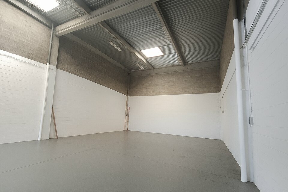 CBI PRO VENTE-LOCAL D'ACTIVITE-SAINT_QUENTIN_FALLAVIER-38