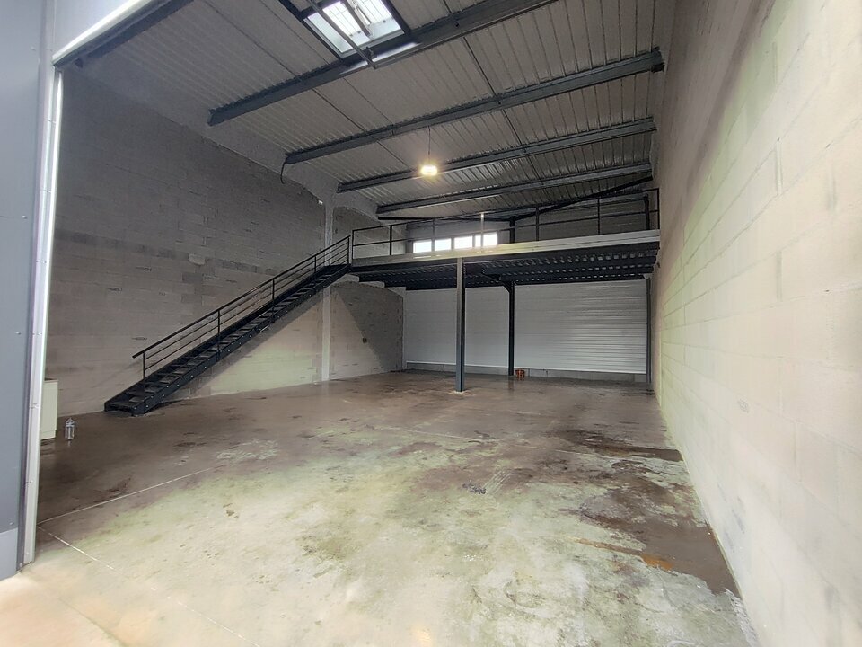 CBI PRO LOCATION-LOCAL D'ACTIVITE-AOSTE-38