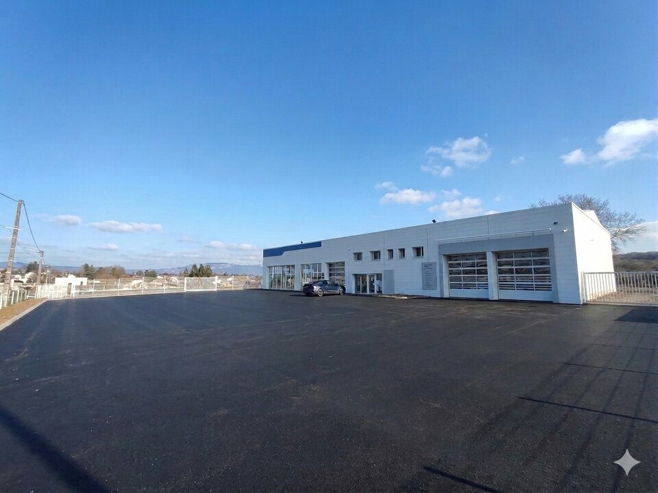 CBI PRO VENTE-LOCAL COMMERCIAL-LES_ABRETS_EN_DAUPHINE-38