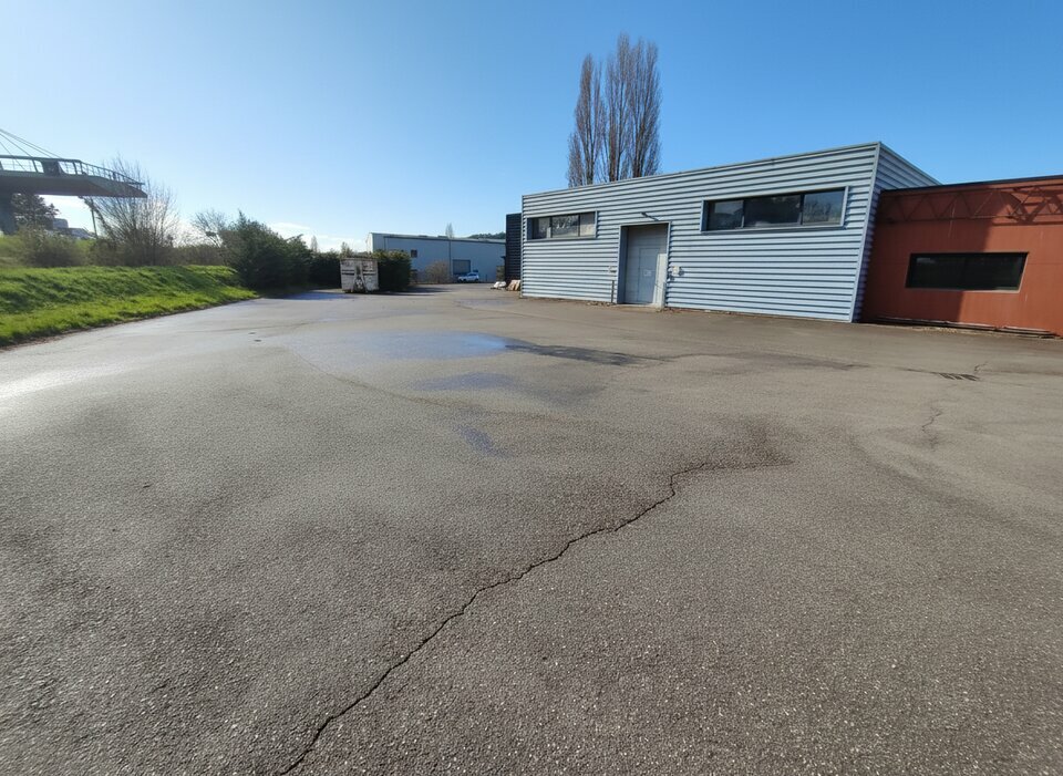 CBI PRO VENTE-LOCAL COMMERCIAL-SAINT_JEAN_DE_SOUDAIN-38