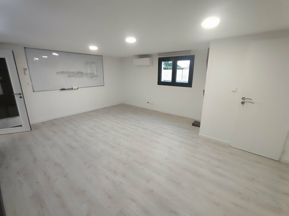 CBI PRO LOCATION-BUREAUX-LA_VERPILLIERE-38