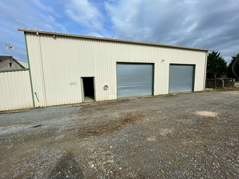 L ET A COMMERCES LOCATION-LOCAL D'ACTIVITE-BUXEROLLES-86