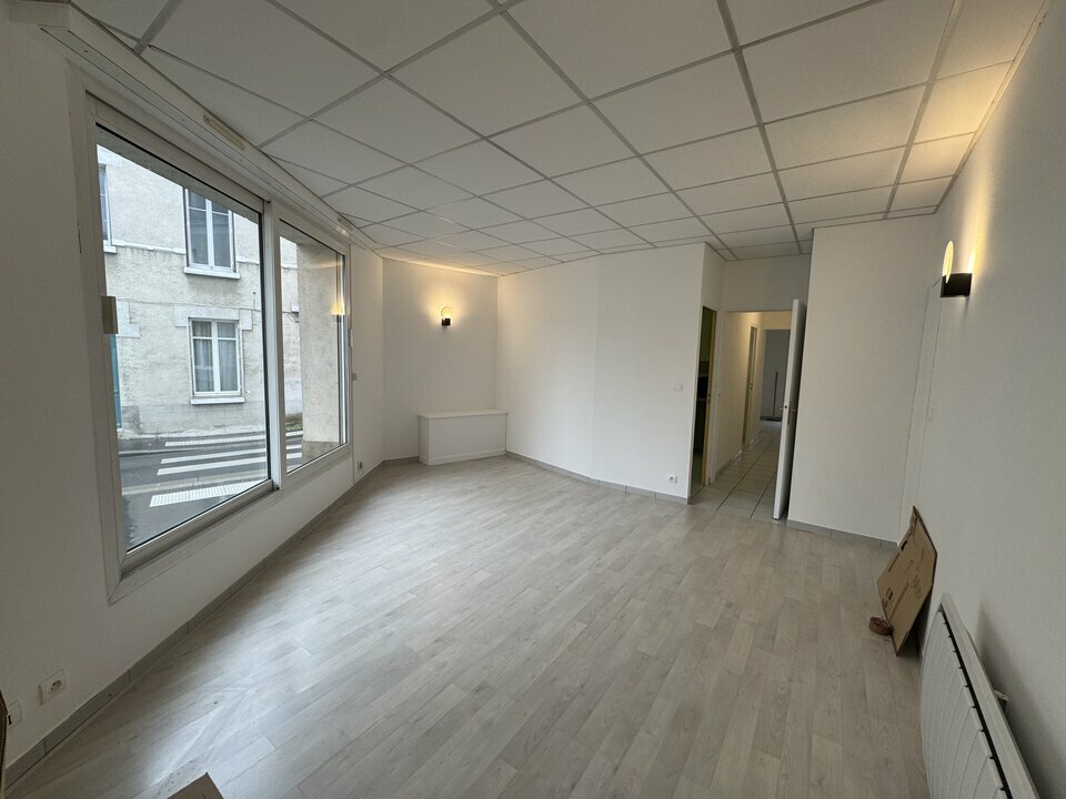 L ET A COMMERCES LOCATION-BUREAUX-TOURS-37