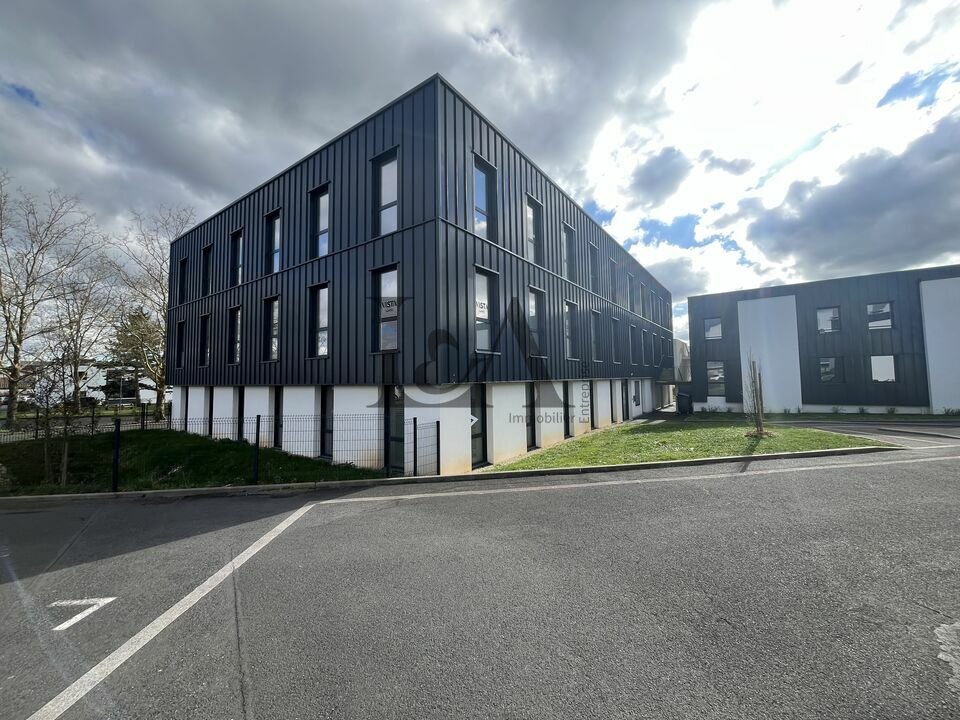L ET A COMMERCES LOCATION-BUREAUX-POITIERS-86
