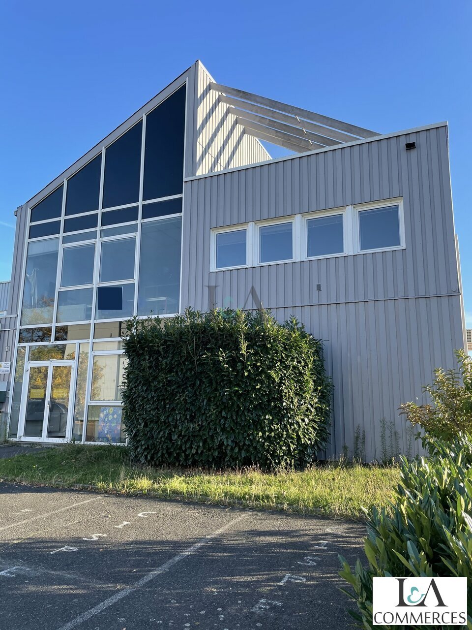 L ET A COMMERCES LOCATION-BUREAUX-TOURS-37