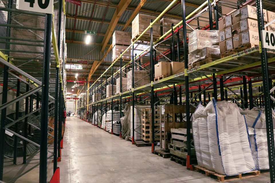 L ET A COMMERCES LOCATION-ENTREPOT-JOUE-LES-TOURS-37