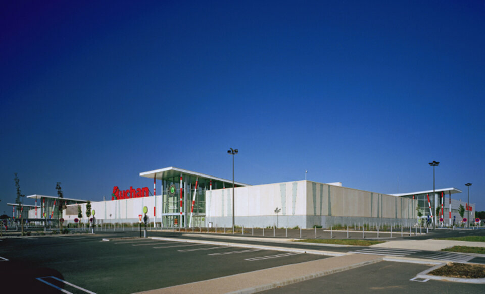 L ET A COMMERCES LOCATION-LOCAL COMMERCIAL-POITIERS-86