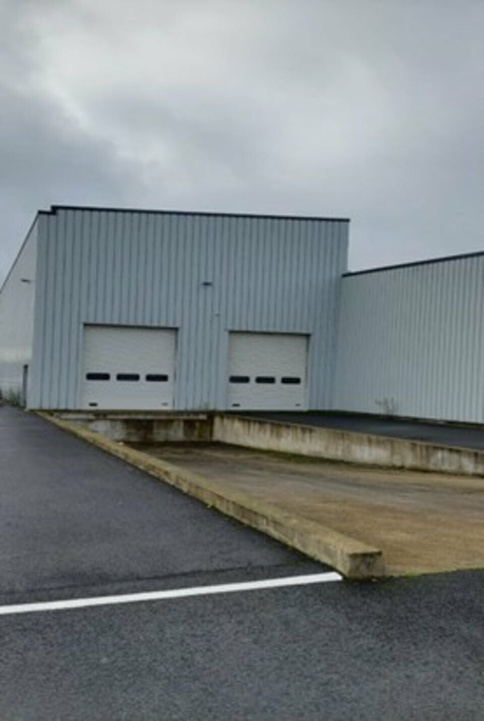 L ET A COMMERCES LOCATION-LOCAL D'ACTIVITE-CHATELLERAULT-86