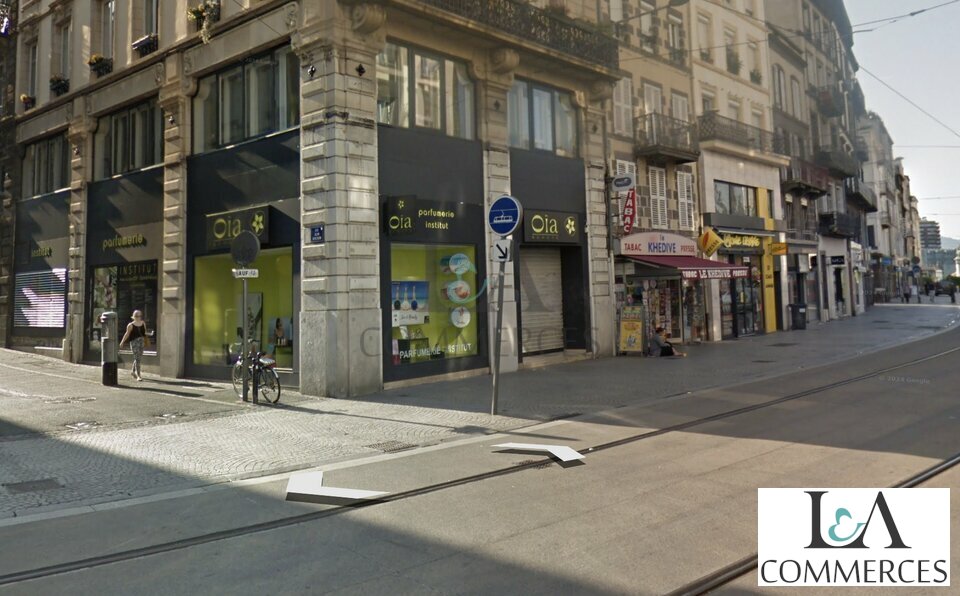 L ET A COMMERCES LOCATION-LOCAL COMMERCIAL-CLERMONT_FERRAND-63