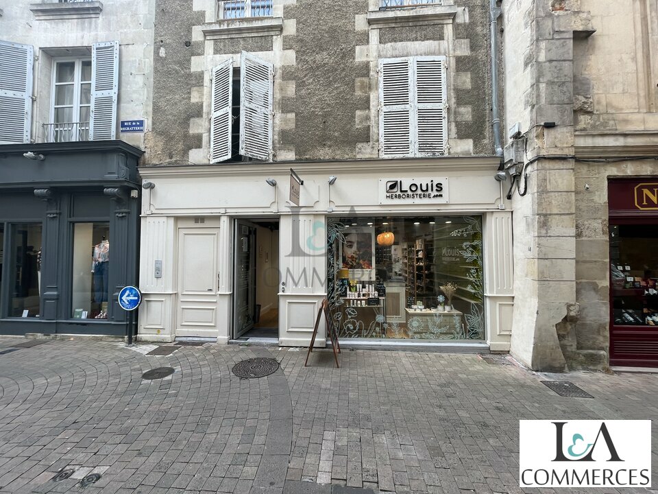 L ET A COMMERCES LOCATION-LOCAL COMMERCIAL-POITIERS-86