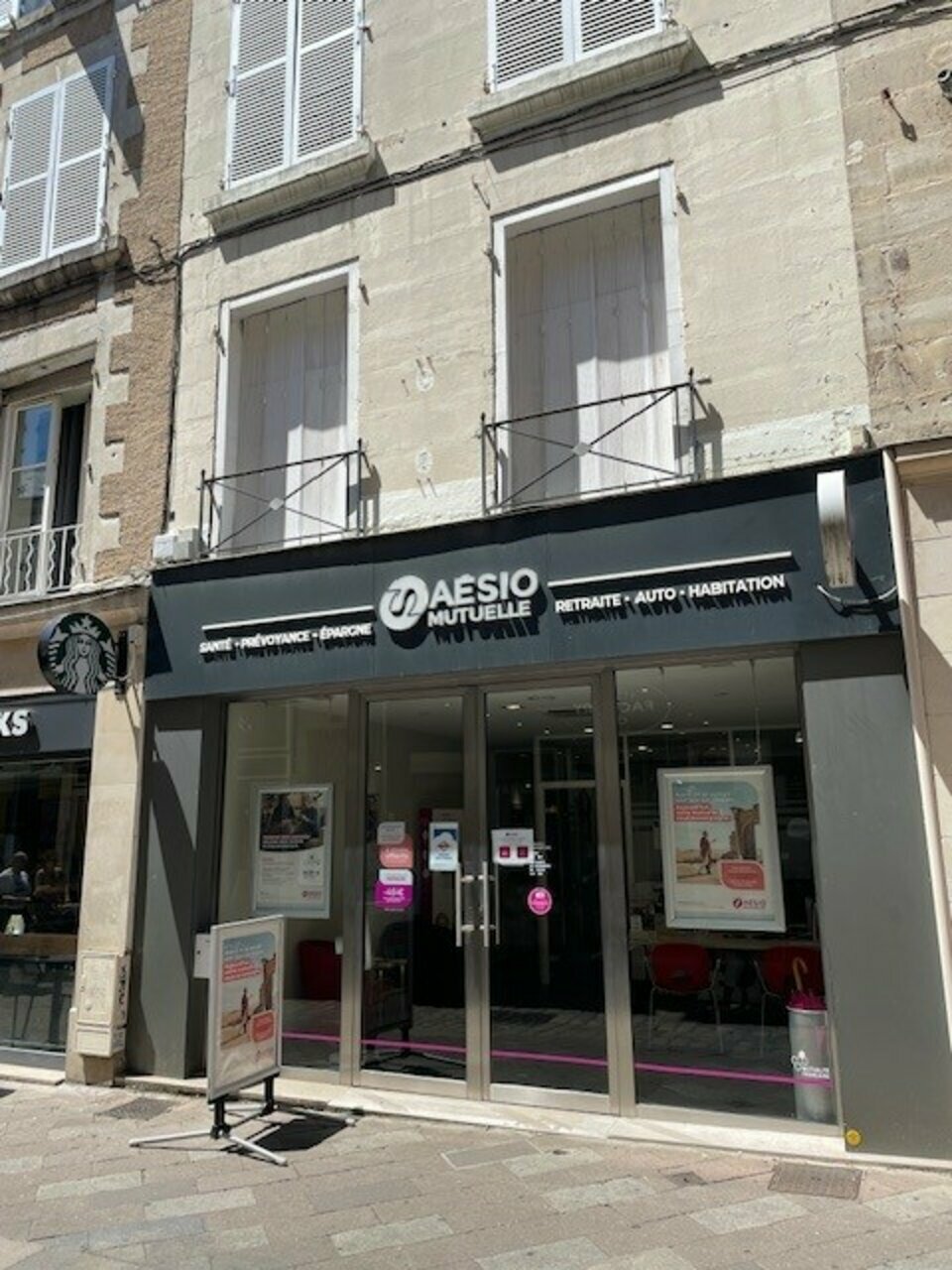 L ET A COMMERCES LOCATION-LOCAL COMMERCIAL-POITIERS-86