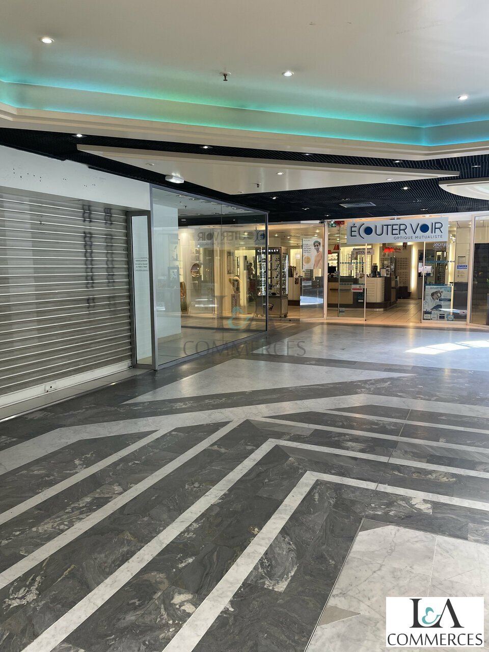 L ET A COMMERCES LOCATION-LOCAL COMMERCIAL-TOURS-37