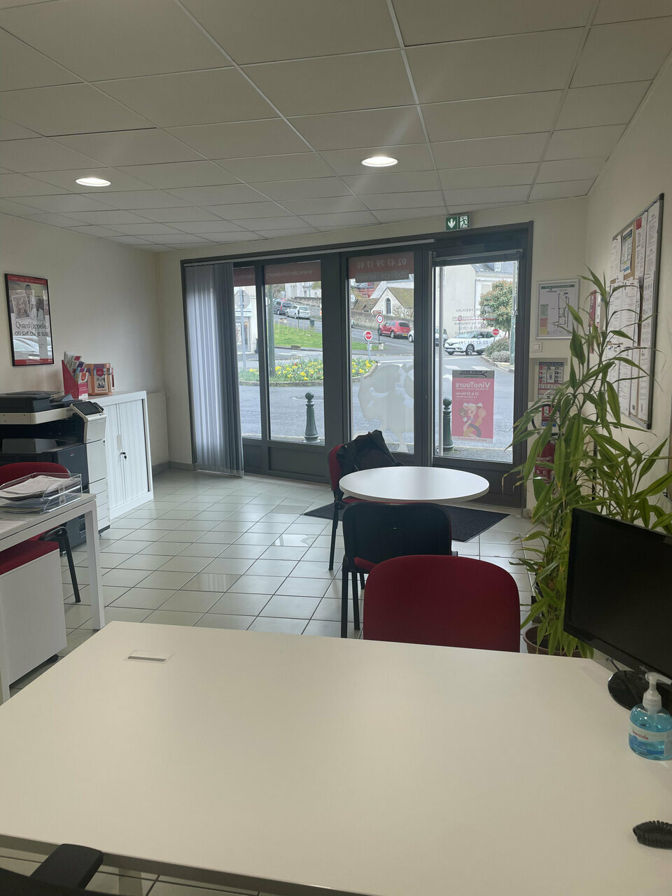 L ET A COMMERCES LOCATION-LOCAL COMMERCIAL-AMBOISE-37