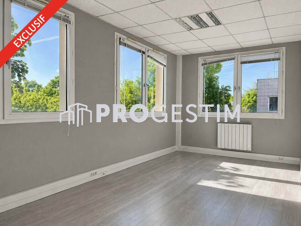 PROGESTIM LOCATION-BUREAUX-CHENOVE-21