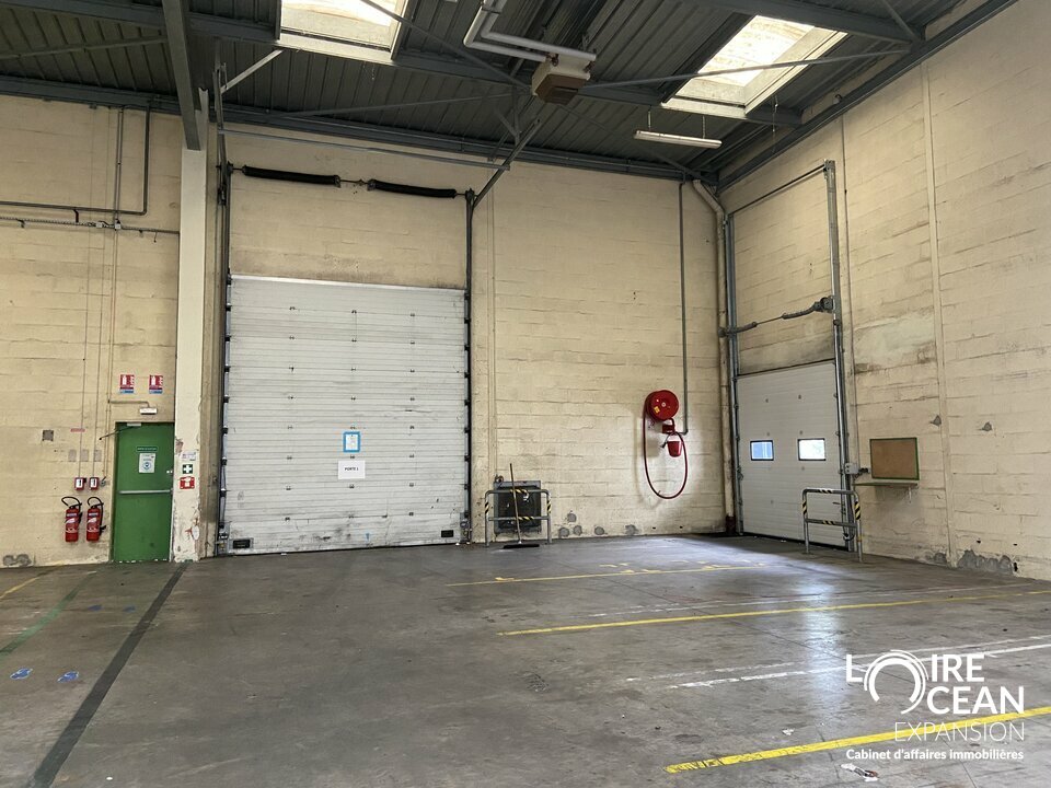 LOIRE OCEAN TRANSACTIONS LOCATION-LOCAL D'ACTIVITE-BEAUCOUZE-49