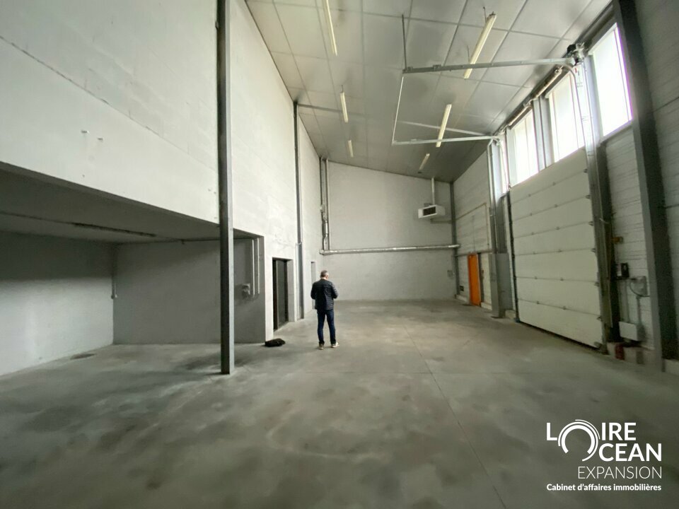 LOIRE OCEAN TRANSACTIONS LOCATION-ENTREPOT-SAINT-LUMINE-DE-CLISSON-44