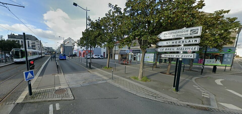 LOIRE OCEAN TRANSACTIONS LOCATION-LOCAL COMMERCIAL-NANTES-44