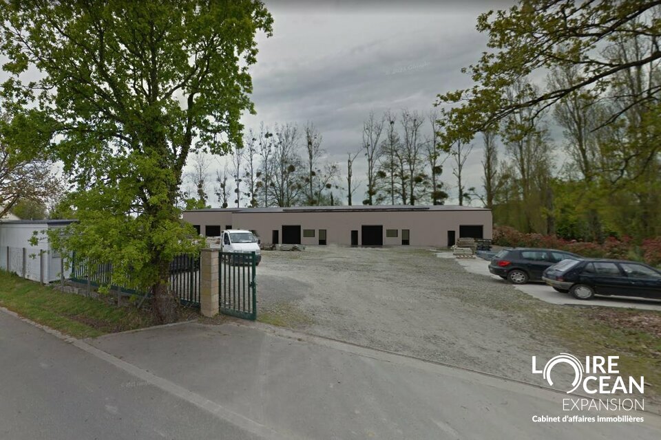 LOIRE OCEAN TRANSACTIONS VENTE-LOCAL D'ACTIVITE-PETIT-MARS-44