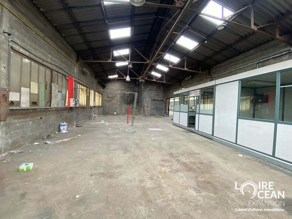 LOIRE OCEAN TRANSACTIONS VENTE-ENTREPOT-LE_LOROUX-BOTTEREAU-44