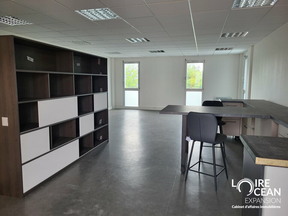 LOIRE OCEAN TRANSACTIONS LOCATION-BUREAUX-PORNIC-44