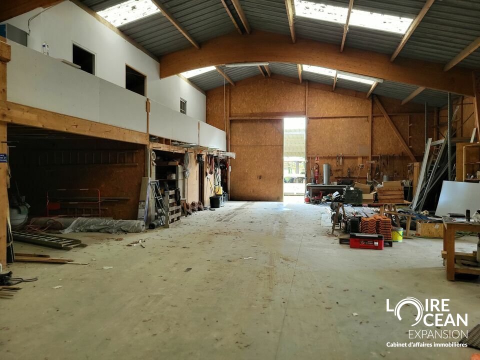 LOIRE OCEAN TRANSACTIONS LOCATION-LOCAL D'ACTIVITE-LA_PLAINE-SUR-MER-44