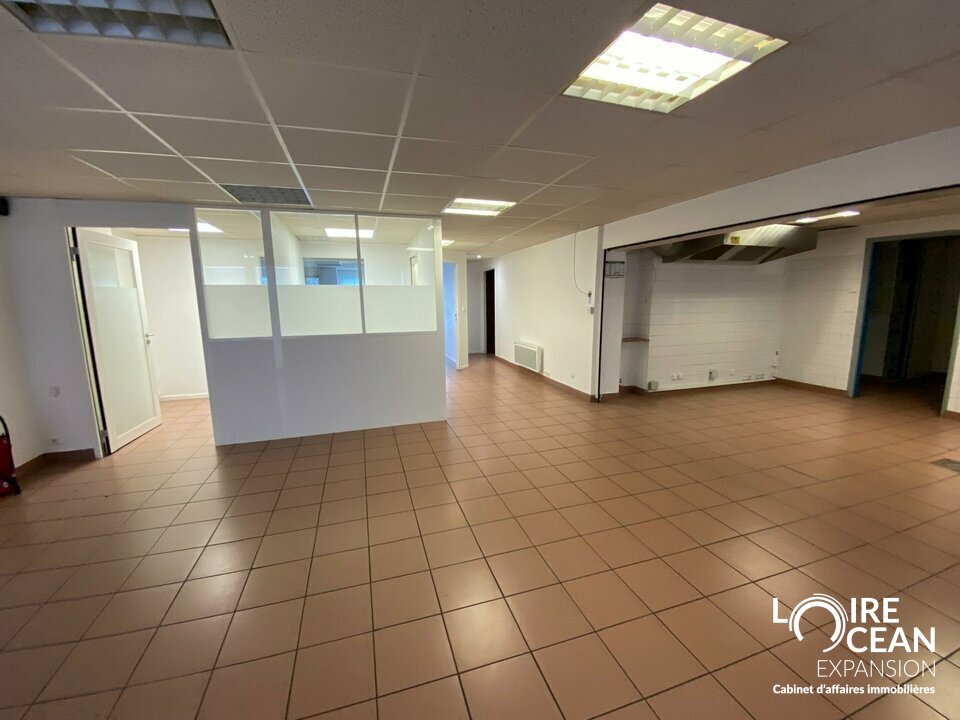 LOIRE OCEAN TRANSACTIONS LOCATION-LOCAL COMMERCIAL-NANTES-44