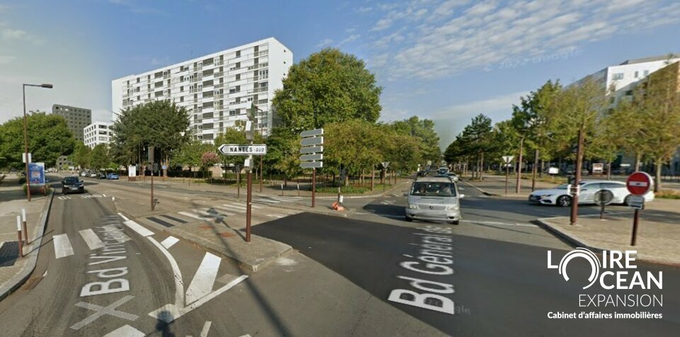 LOIRE OCEAN TRANSACTIONS LOCATION-LOCAL COMMERCIAL-NANTES-44