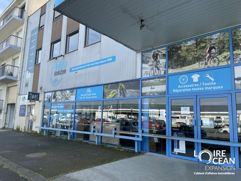 LOIRE OCEAN TRANSACTIONS LOCATION-LOCAL COMMERCIAL-ANGERS-49