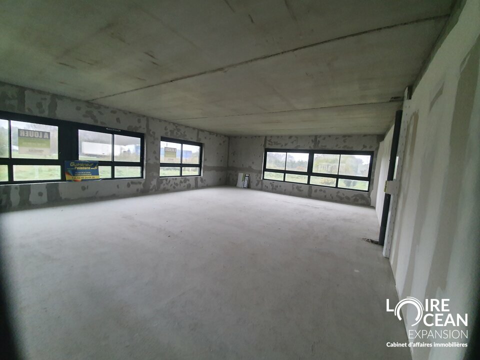 LOIRE OCEAN TRANSACTIONS VENTE-BUREAUX-GUERANDE-44