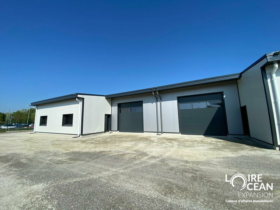 LOIRE OCEAN TRANSACTIONS LOCATION-LOCAL D'ACTIVITE-BOUAYE-44