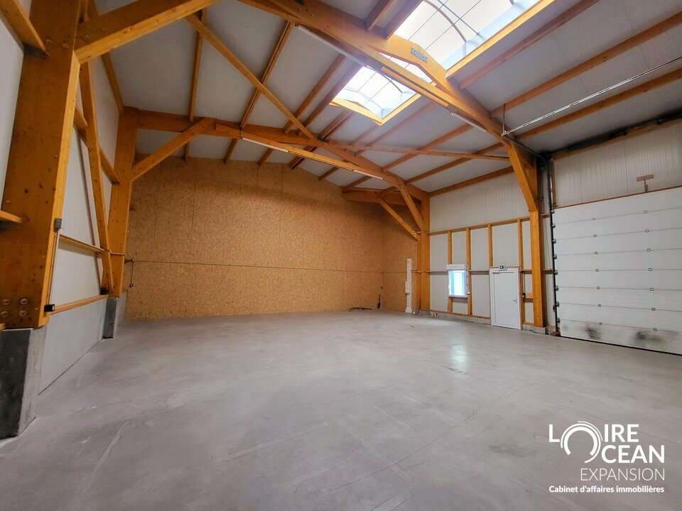 LOIRE OCEAN TRANSACTIONS LOCATION-LOCAL D'ACTIVITE-LA_PLAINE_SUR_MER-44