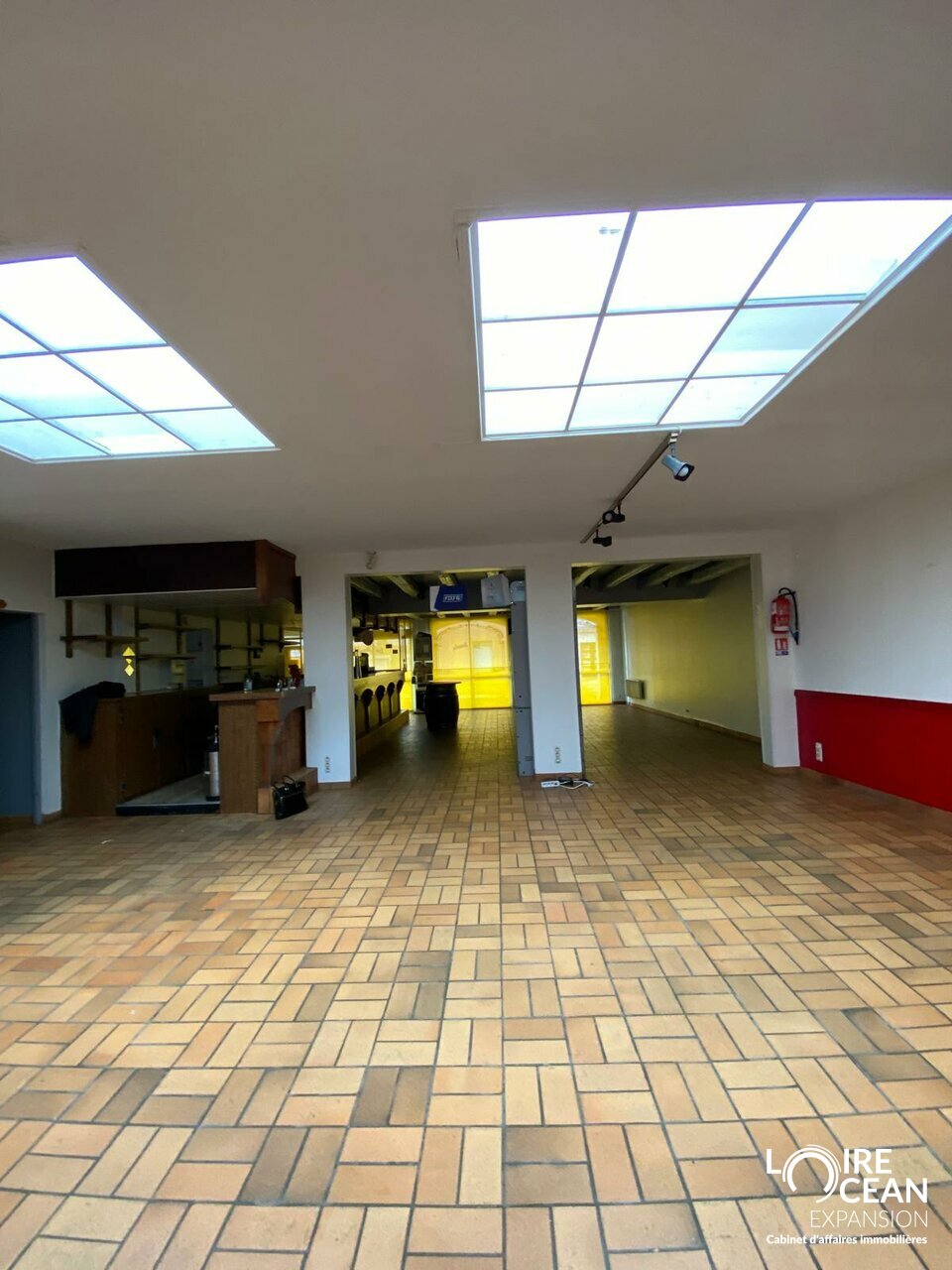 LOIRE OCEAN TRANSACTIONS VENTE-IMMEUBLE-AIGREFEUILLE_SUR_MAINE-44