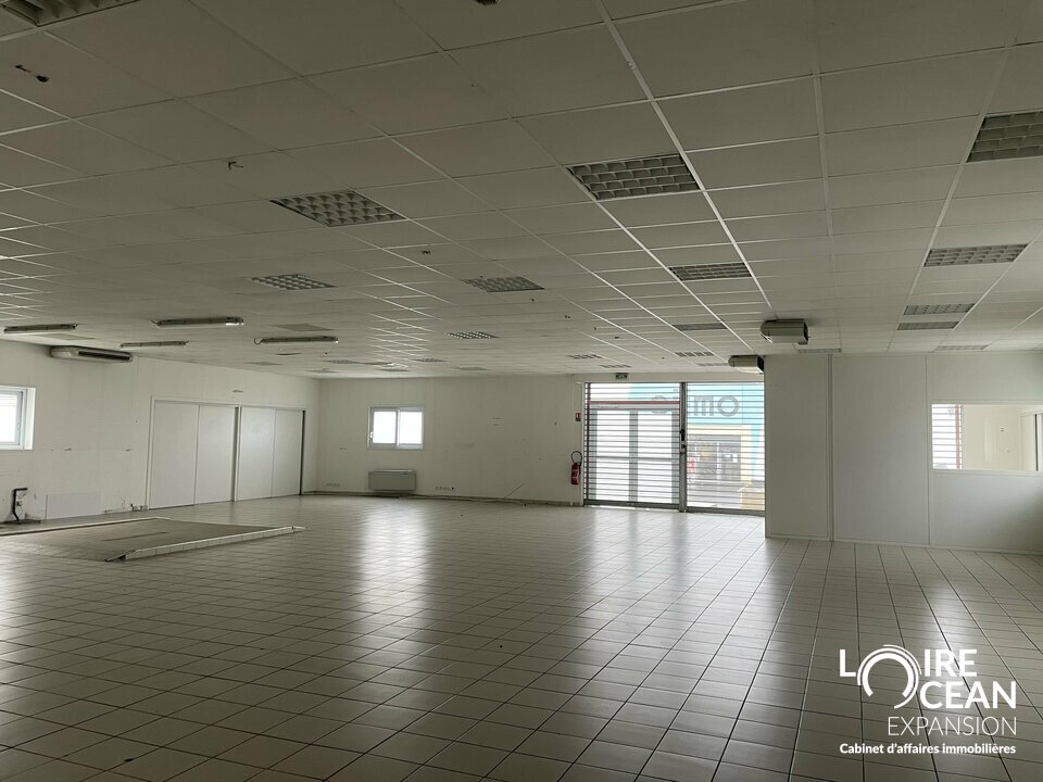 LOIRE OCEAN TRANSACTIONS VENTE-LOCAL COMMERCIAL-VALLET-44