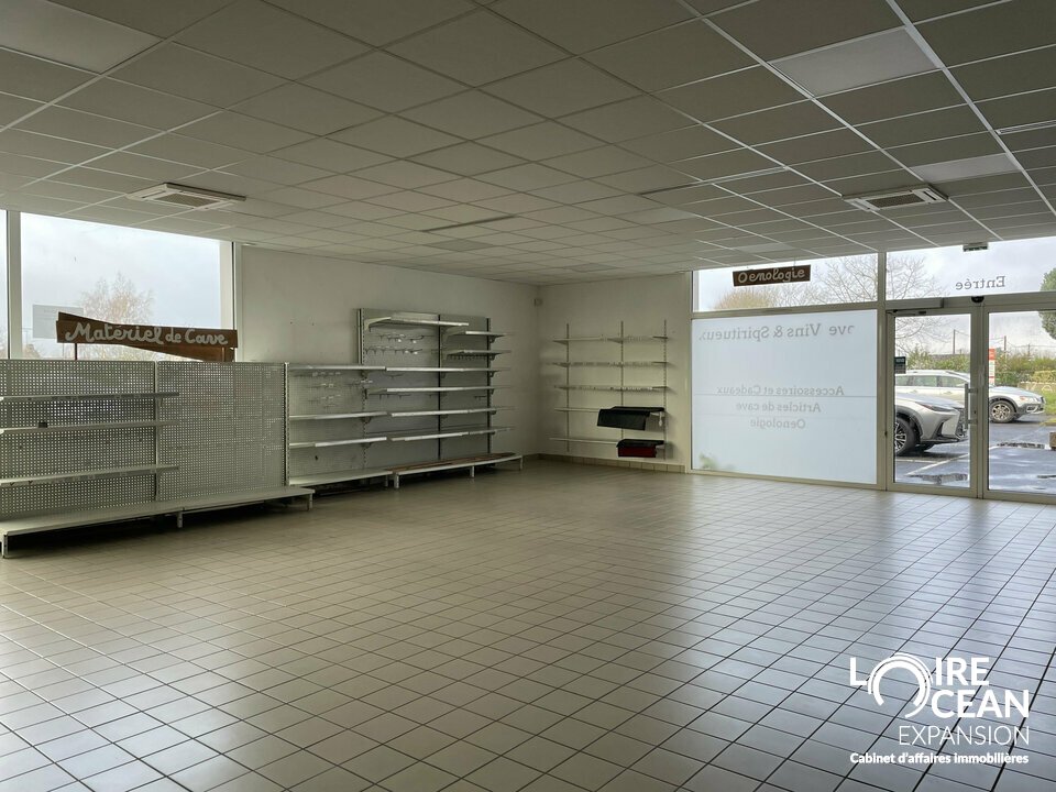 LOIRE OCEAN TRANSACTIONS VENTE-LOCAL COMMERCIAL-VALLET-44