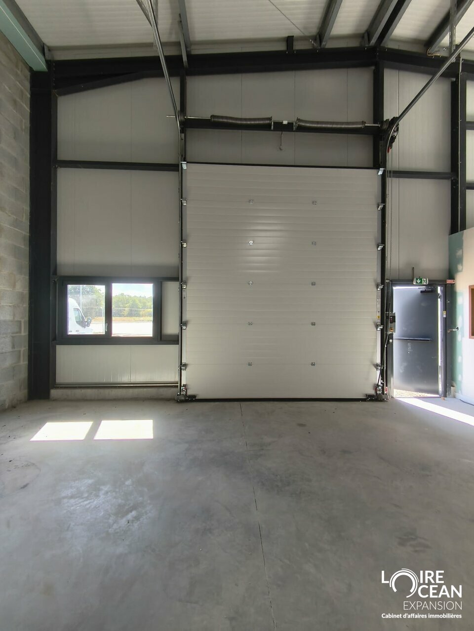 LOIRE OCEAN TRANSACTIONS LOCATION-LOCAL D'ACTIVITE-PAULX-44