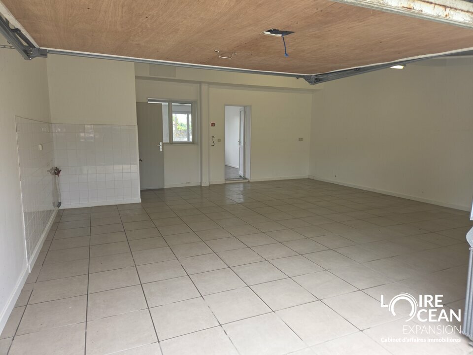 LOIRE OCEAN TRANSACTIONS LOCATION-LOCAL D'ACTIVITE-NANTES-44
