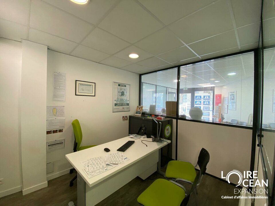 LOIRE OCEAN TRANSACTIONS LOCATION-LOCAL COMMERCIAL-SAINT-SEBASTIEN-SUR-LOIRE-44