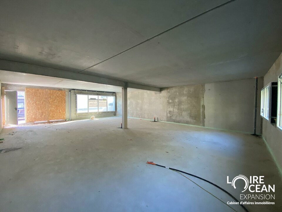 LOIRE OCEAN TRANSACTIONS VENTE-LOCAL COMMERCIAL-MAUVES_SUR_LOIRE-44