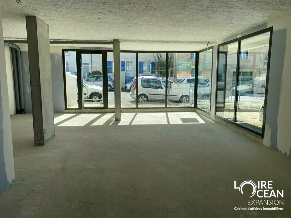 LOIRE OCEAN TRANSACTIONS LOCATION-LOCAL COMMERCIAL-PORNIC-44