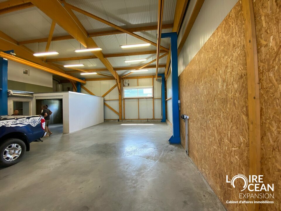 LOIRE OCEAN TRANSACTIONS VENTE-LOCAL D'ACTIVITE-LE_LOROUX-BOTTEREAU-44