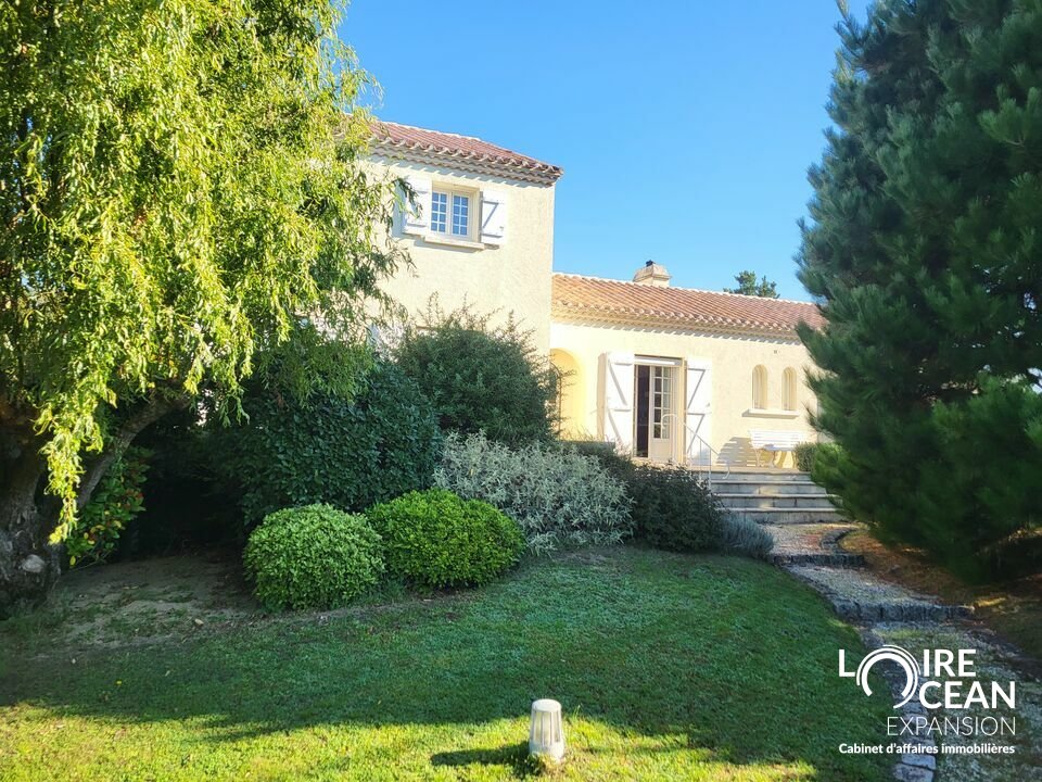 LOIRE OCEAN TRANSACTIONS VENTE-IMMEUBLE-PORNIC-44