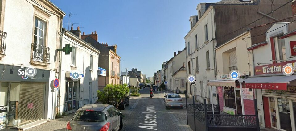 LOIRE OCEAN TRANSACTIONS LOCATION-LOCAL COMMERCIAL-REZE-44