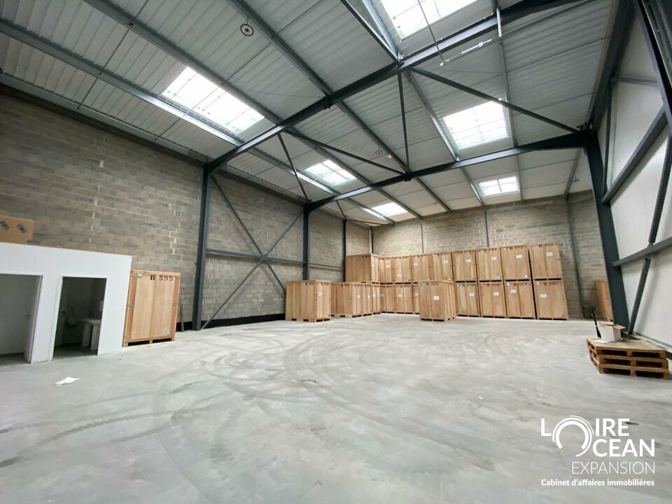 LOIRE OCEAN TRANSACTIONS LOCATION-LOCAL D'ACTIVITE-NANTES-44