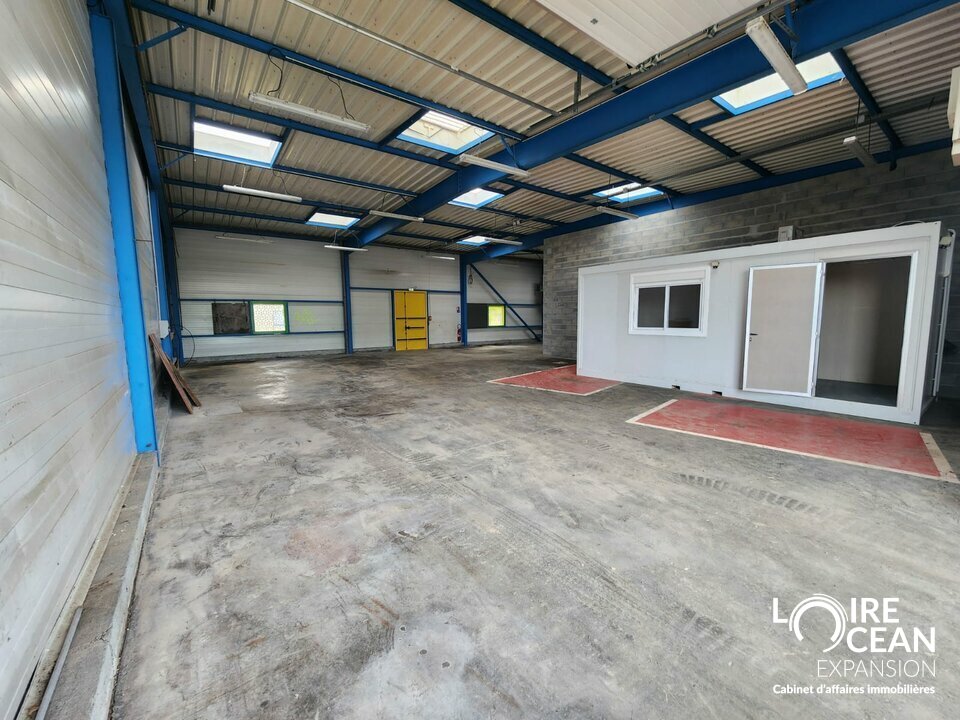 LOIRE OCEAN TRANSACTIONS LOCATION-LOCAL D'ACTIVITE-LA_REMAUDIERE-44
