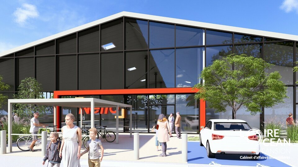 LOIRE OCEAN TRANSACTIONS LOCATION-LOCAL COMMERCIAL-AVRILLE-49