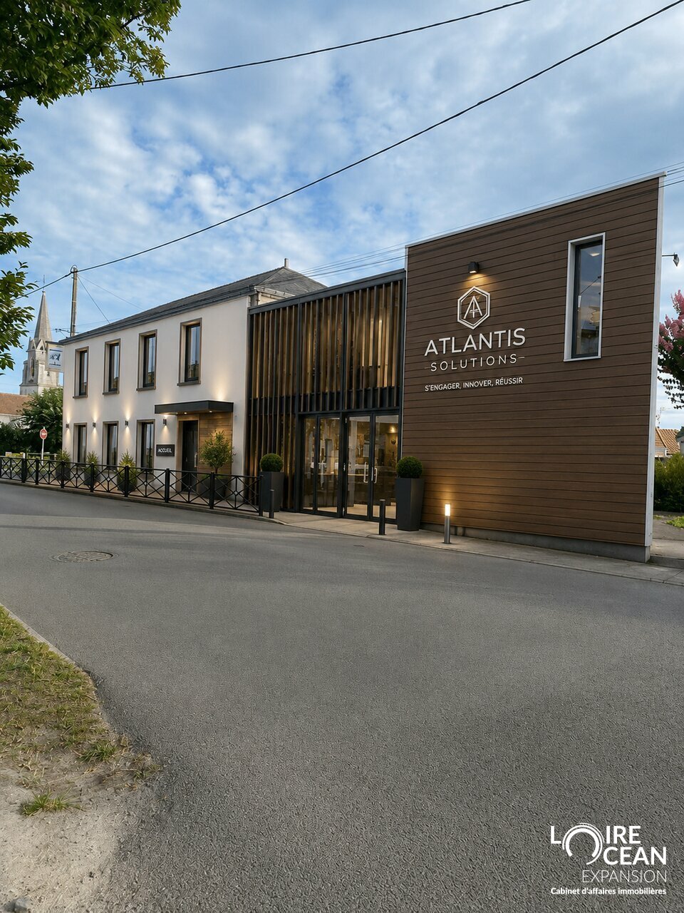 LOIRE OCEAN TRANSACTIONS VENTE-LOCAL COMMERCIAL-MACHECOUL-44