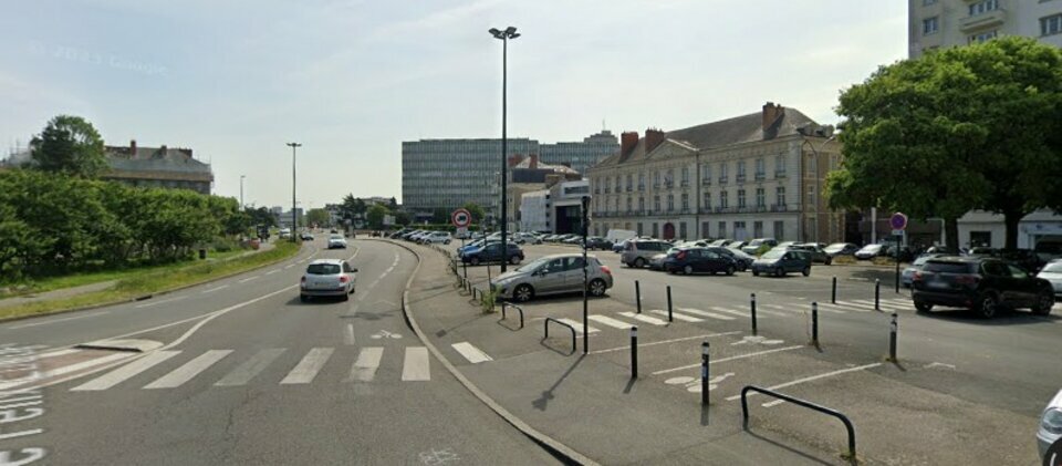 LOIRE OCEAN TRANSACTIONS VENTE-LOCAL COMMERCIAL-NANTES-44